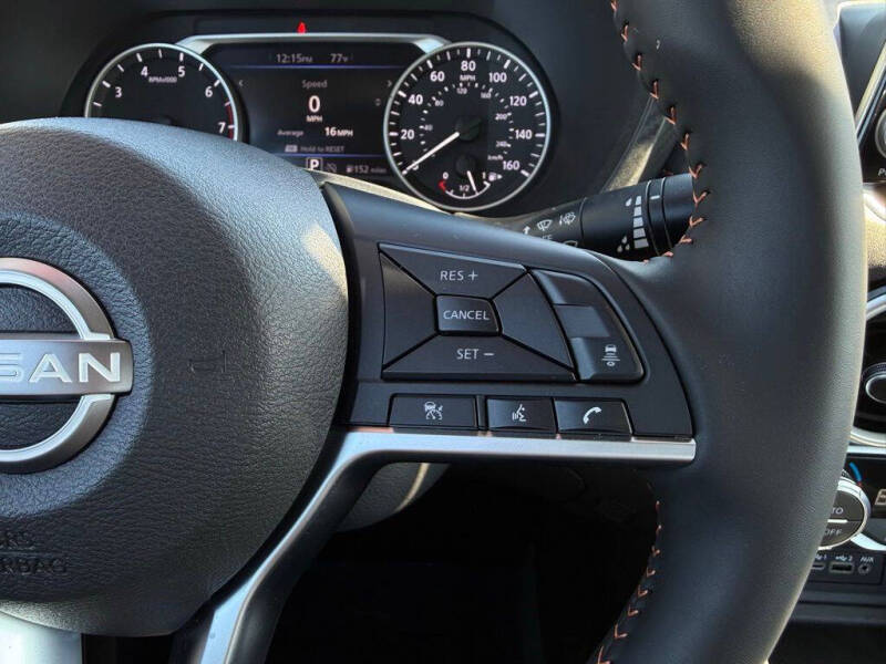 2025 Nissan Sentra SR