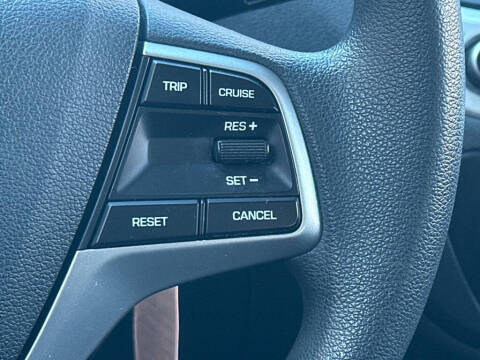 2020 Hyundai Accent SE