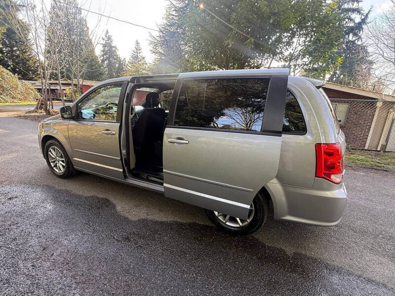 2016 Dodge Grand Caravan SE
