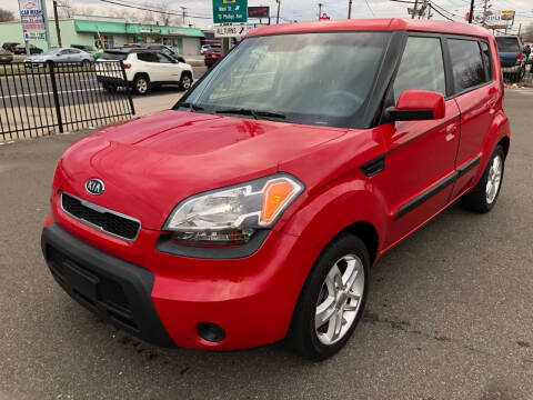 2010 Kia Soul for sale at MAGIC AUTO SALES in Little Ferry NJ