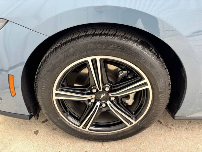 2025 Ford Mustang EcoBoost