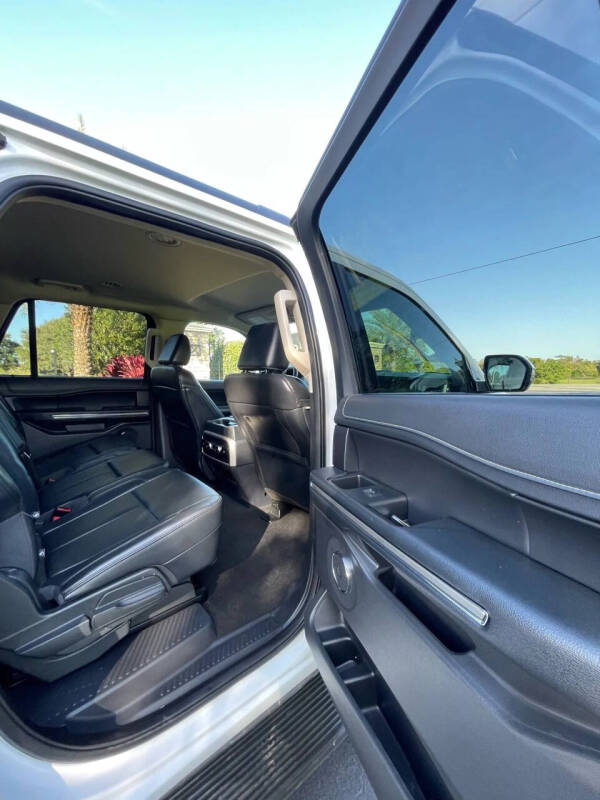 2024 Ford Expedition MAX XLT