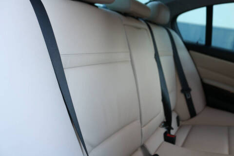 2011 BMW 3 Series 335i