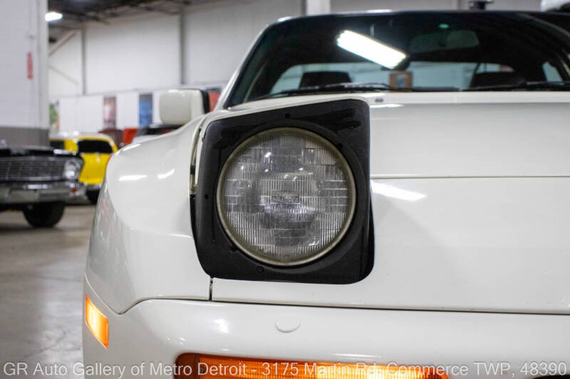 1988 Porsche 944 Turbo