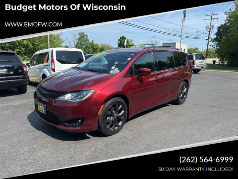 2018 Chrysler Pacifica for sale at Budget Motors of Wisconsin in Racine WI