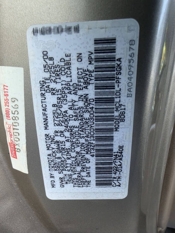 2000 Toyota Sienna LE