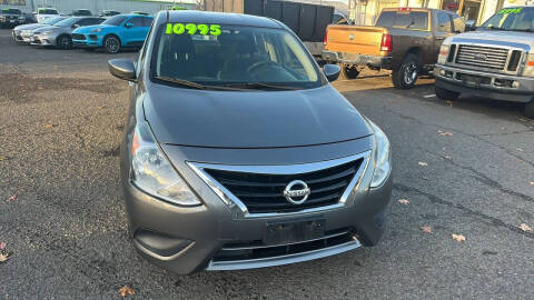 2018 Nissan Versa