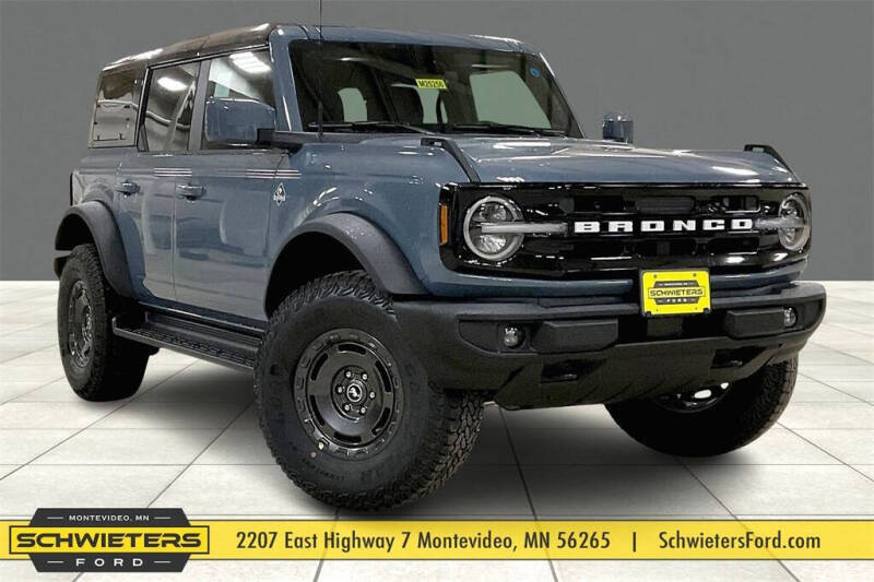 2025 Ford Bronco 4-Door Outer Banks's photo