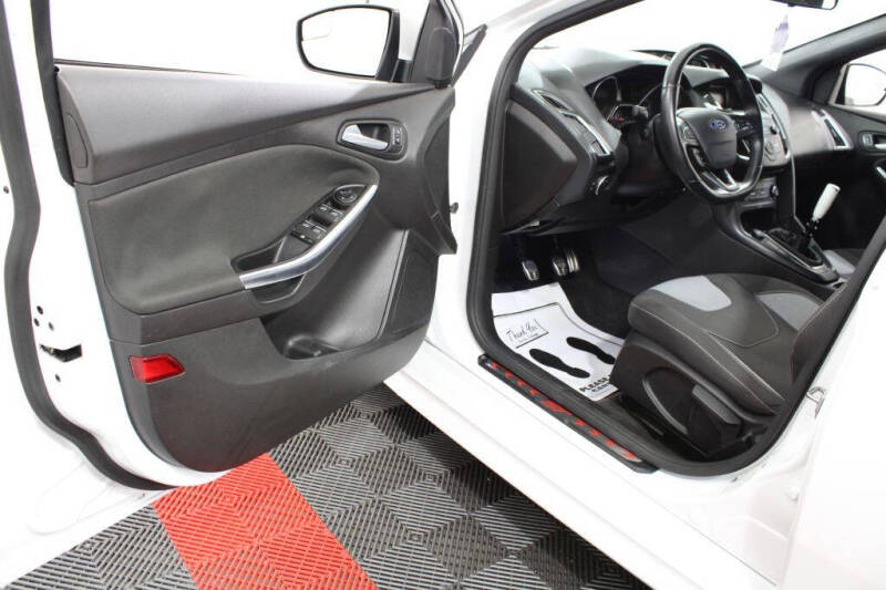 2018 Ford Focus ST