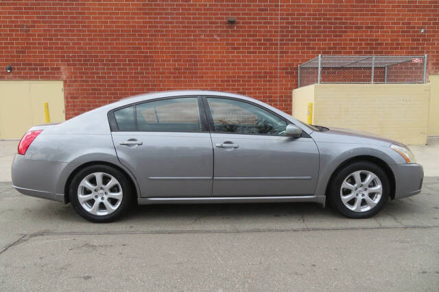 2007 Nissan Maxima for sale at The Car Vendor LLC in Bellflower, CA