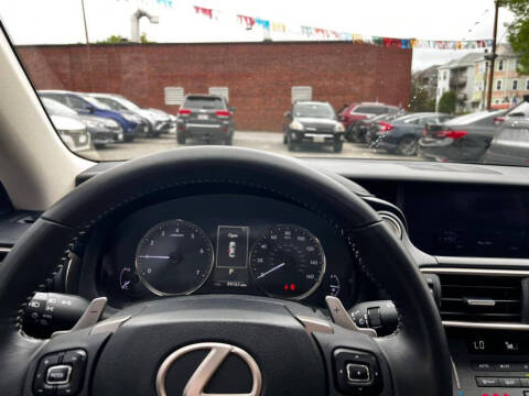 2019 Lexus IS 300