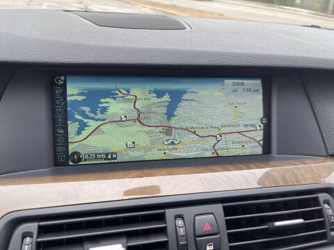 2013 BMW 5 Series 528i