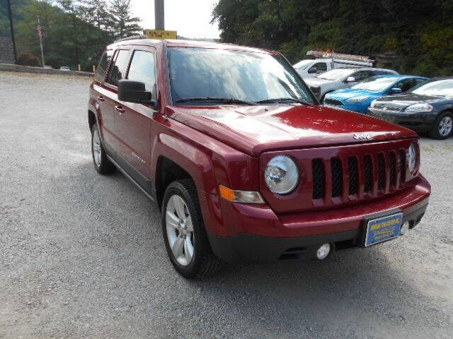 2016 Jeep Patriot for sale at MORGAN TIRE CENTER INC in West Liberty KY