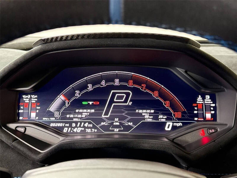 2021 Lamborghini Huracan STO