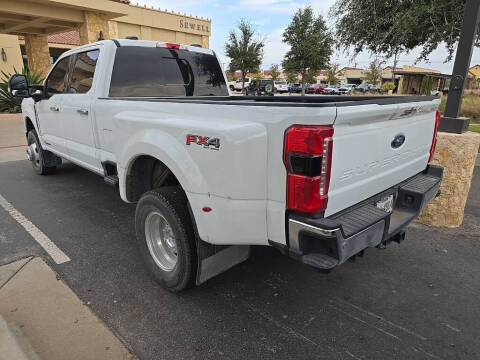 2023 Ford F-350 Super Duty Lariat