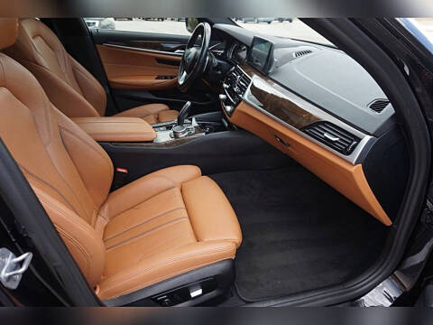 2017 BMW 5 Series 540i