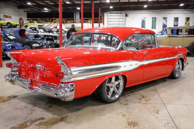 1957 Pontiac Star Chief