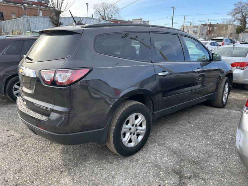 2016 Chevrolet Traverse LS