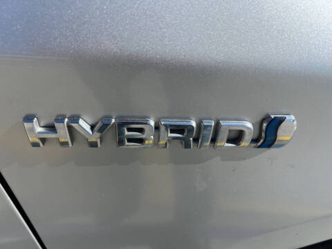 2014 Toyota Prius Three