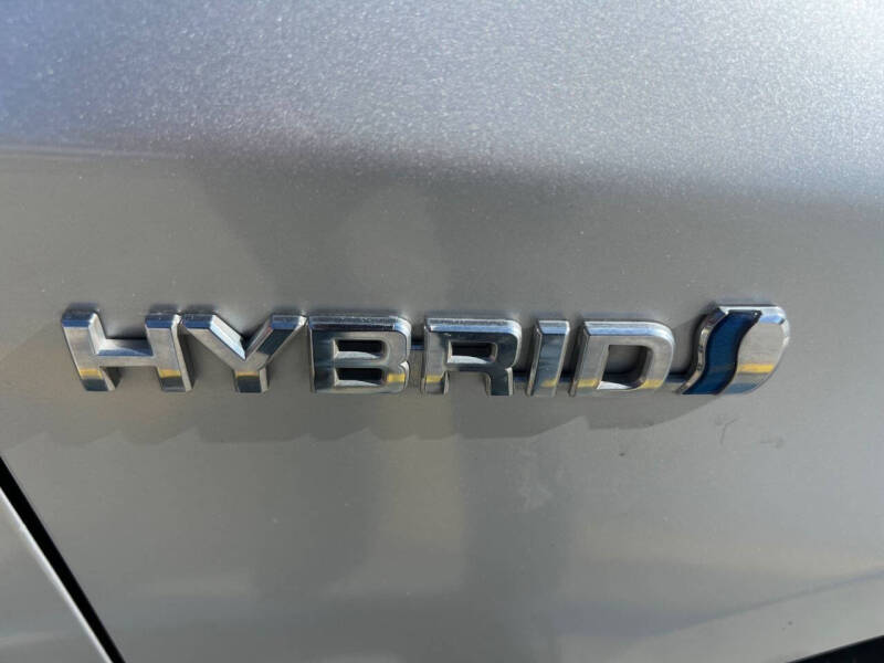 2014 Toyota Prius Three