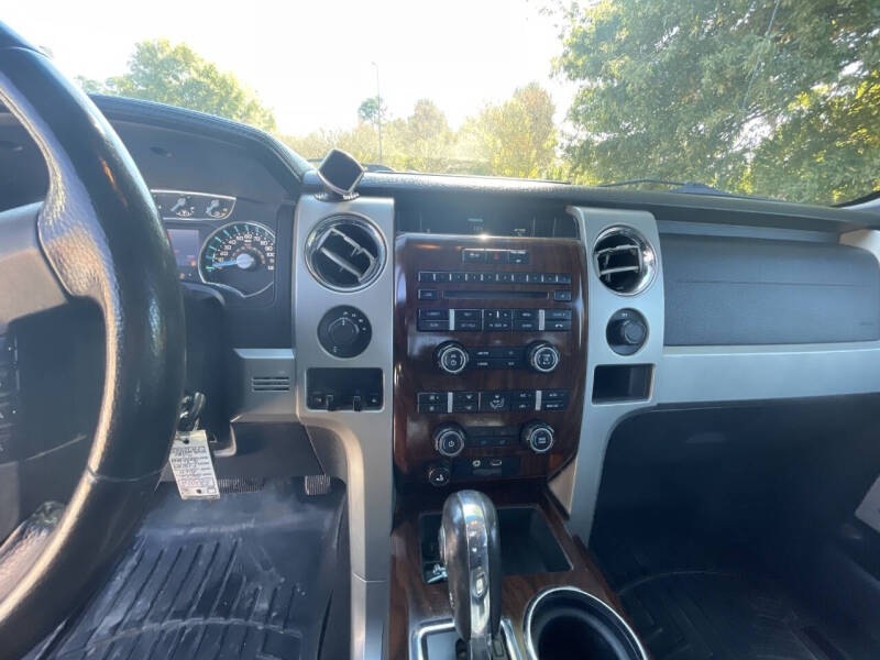 2012 Ford F-150 Lariat