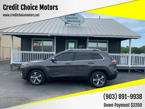 2019 Jeep Cherokee for sale at Credit Choice Motors in Sherman TX