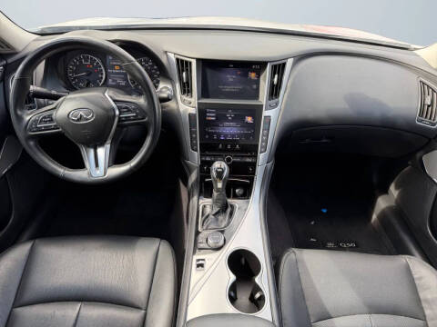 2022 Infiniti Q50 Luxe