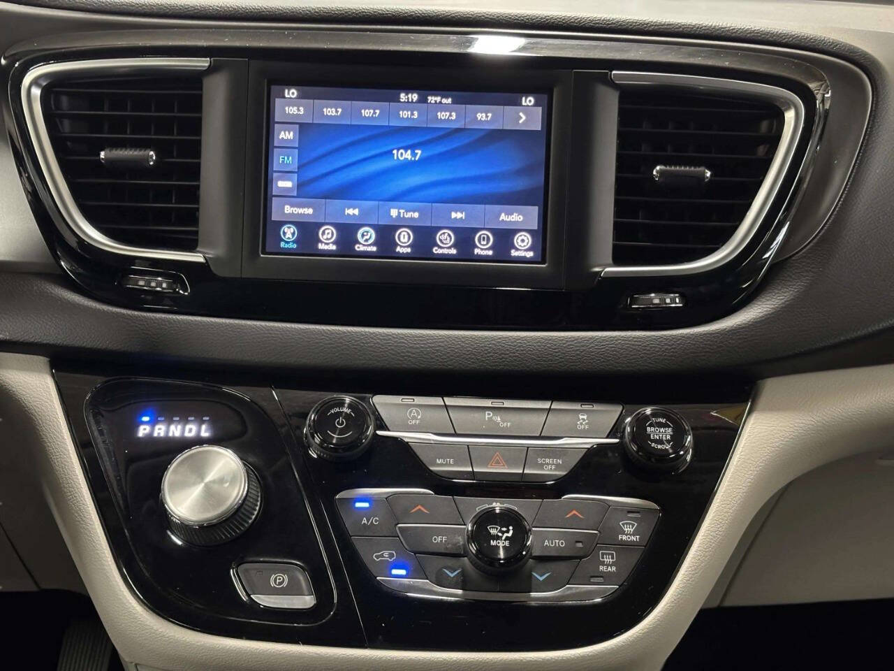 ChryslerPacifica26
