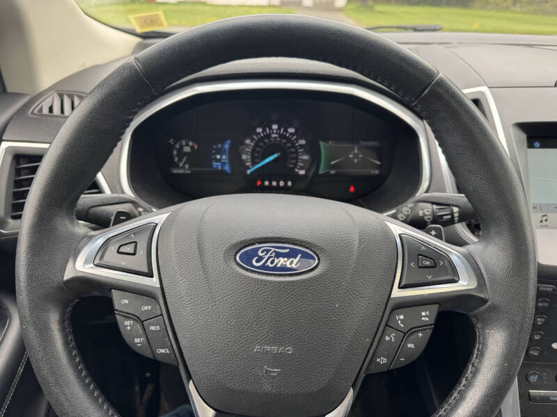 2018 Ford Edge Titanium