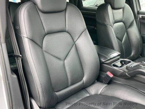 2011 Porsche Cayenne Tiptronic