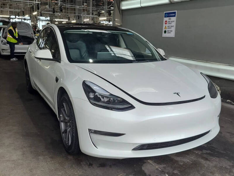 2022 Tesla Model 3 Long Range