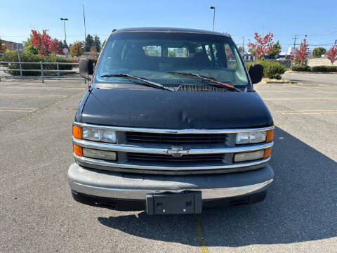 2002 Chevrolet Express 2500