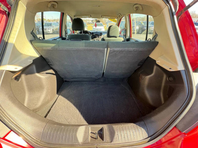 2012 Nissan Versa 1.8 S