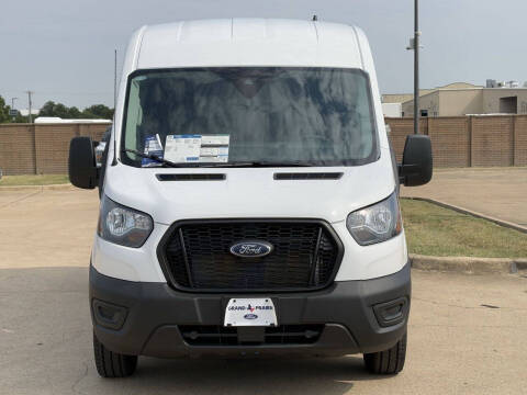 2025 Ford Transit 250