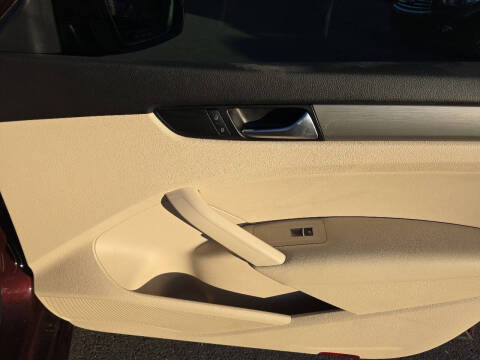 2014 Volkswagen Passat 2.0L TDI SE