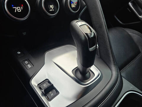 2020 Jaguar E-PACE P250 SE