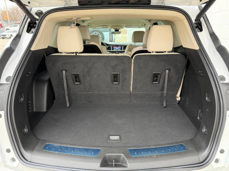 2023 Buick Enclave Premium