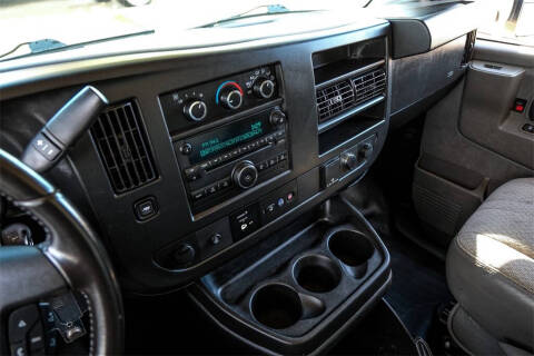 2020 Chevrolet Express 3500