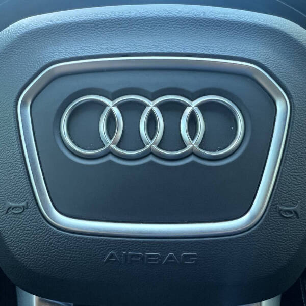 2022 Audi SQ5 3.0T quattro Premium Plus