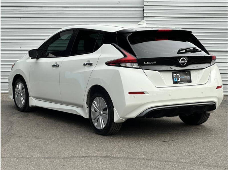 2024 Nissan LEAF S
