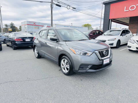 2020 Nissan Kicks S