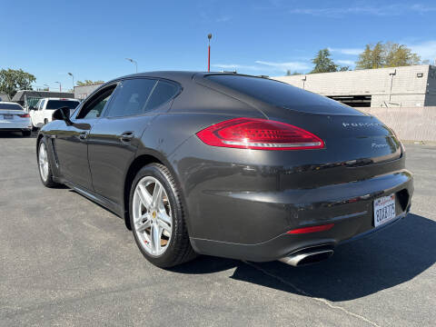 2014 Porsche Panamera