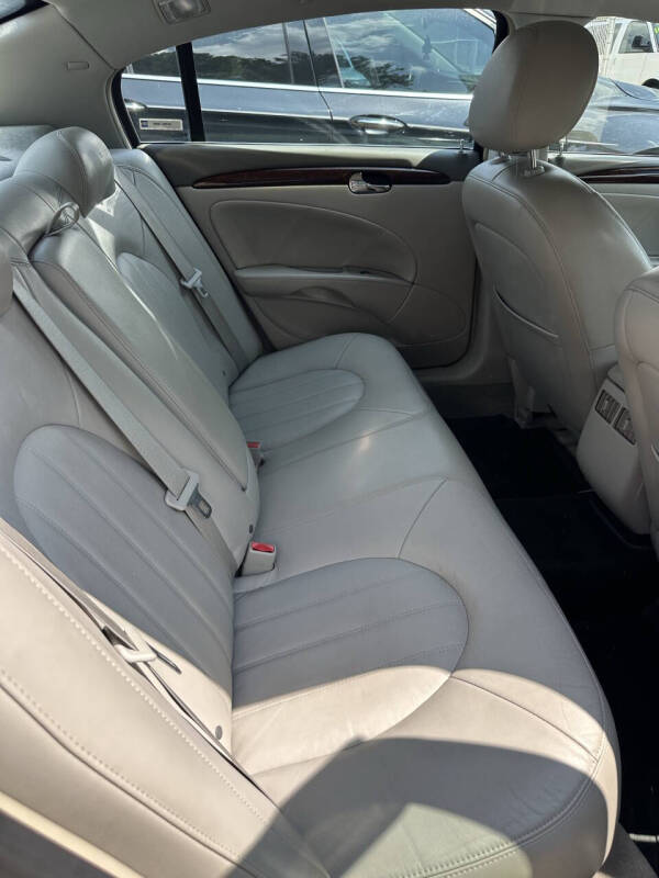 2011 Buick Lucerne CXL