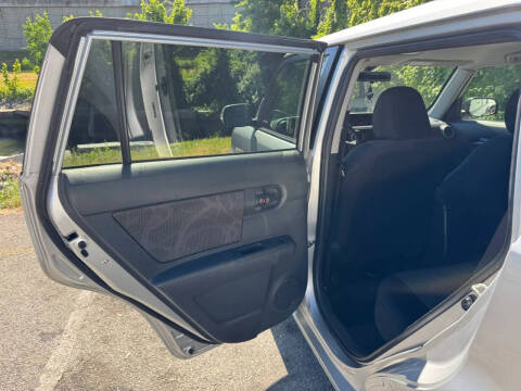 2013 Scion xB