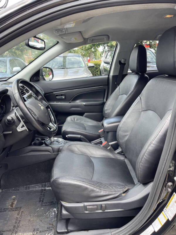 2017 Mitsubishi Outlander Sport 2.4 SEL