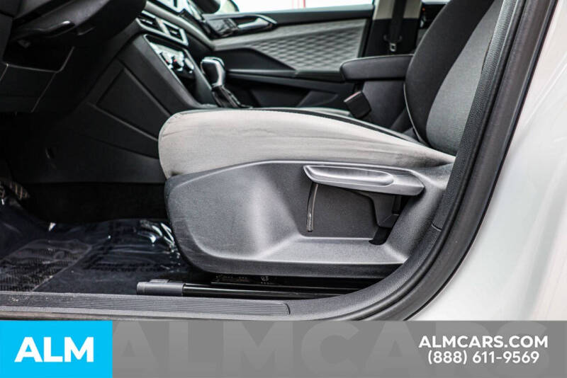 2024 Volkswagen Taos S