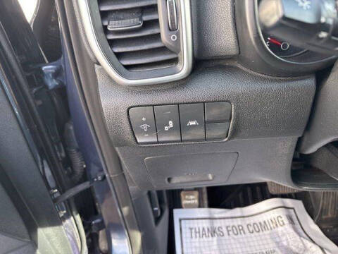 2022 Kia Sportage LX