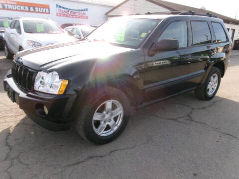 2007 Jeep Grand Cherokee for sale at Aspen Auto Sales in Wayne MI