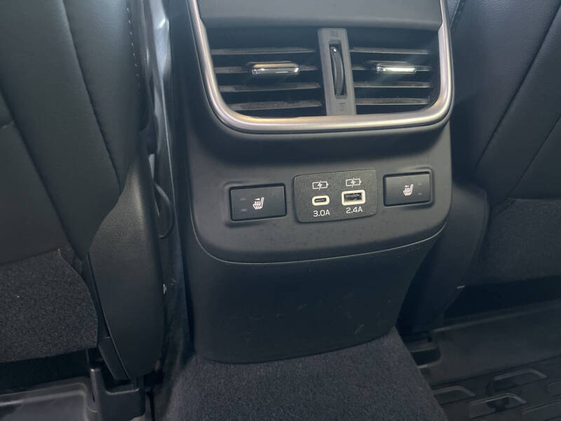 2024 Subaru Outback Touring