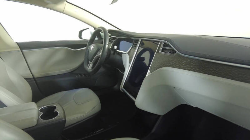 2013 Tesla Model S